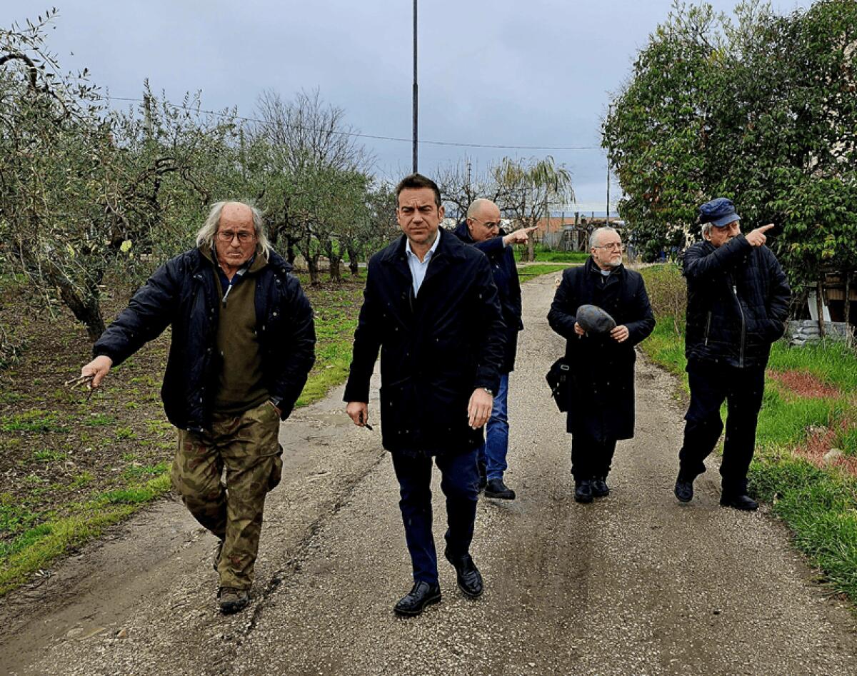 Frattarolo e Galasso incontrano residenti di Borgo Cervaro - 
