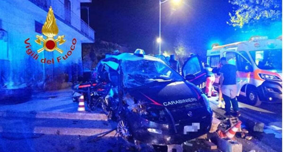 Carabinieri morti a Salerno, deceduto anche anziano coinvolto in incidente - 