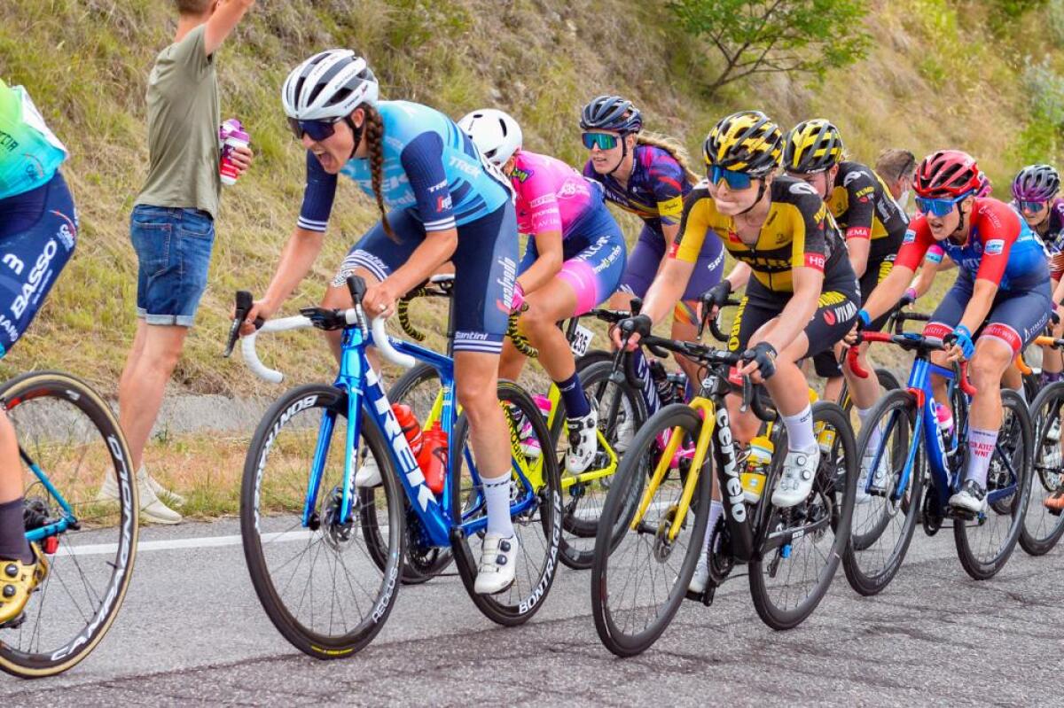 Ciclismo femminile, parte da Foggia l'ultima tappa del Giro del Mediterraneo - 