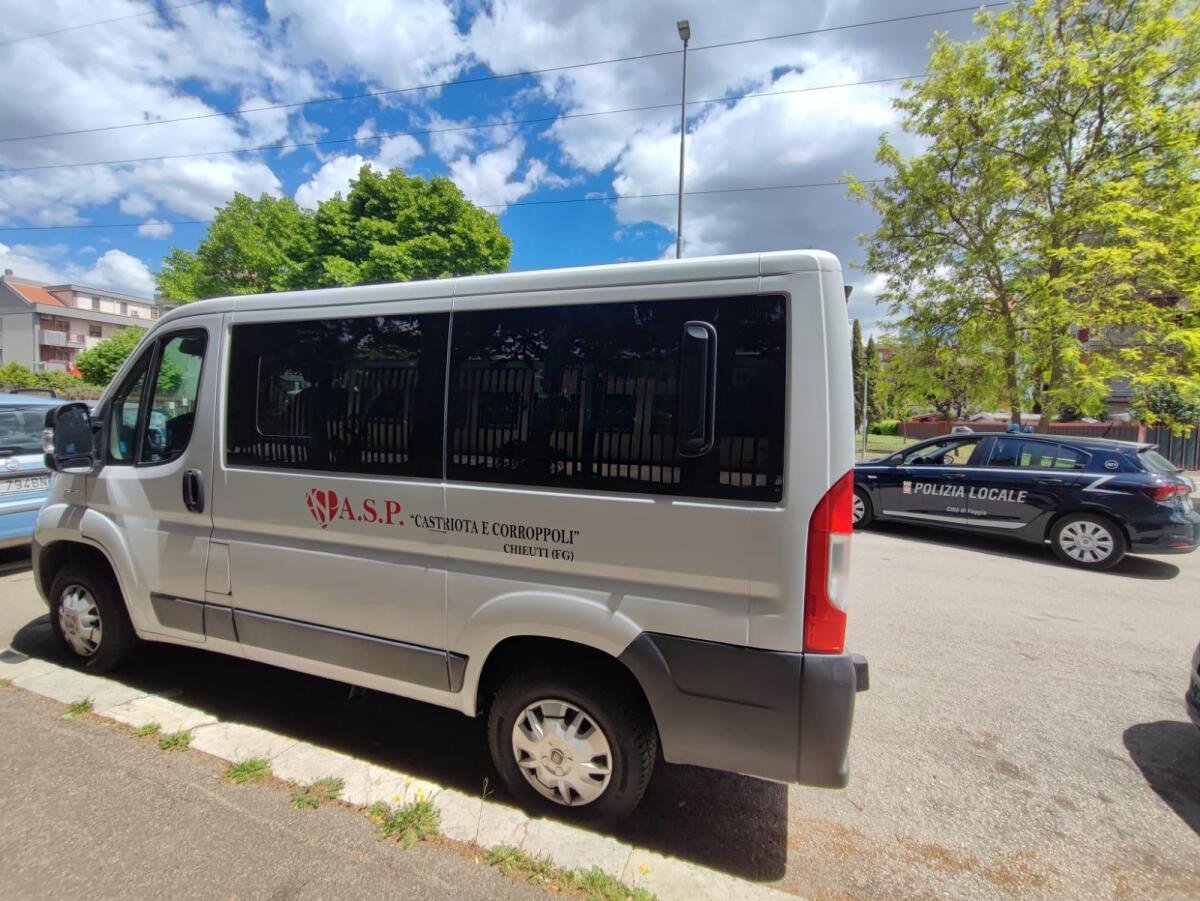 Foggia, rubato e ritrovato furgone per il trasporto disabili - 