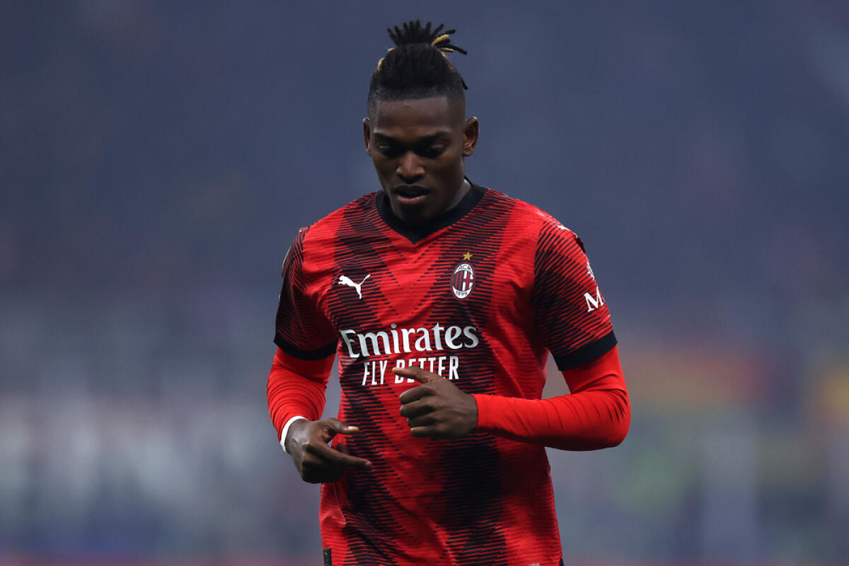 Valori di mercato: è Leao il più caro della Serie A - Rafael Leao of Ac Milan during the  Uefa Champions League match beetween Ac Milan and the Paris Saint-Germain.