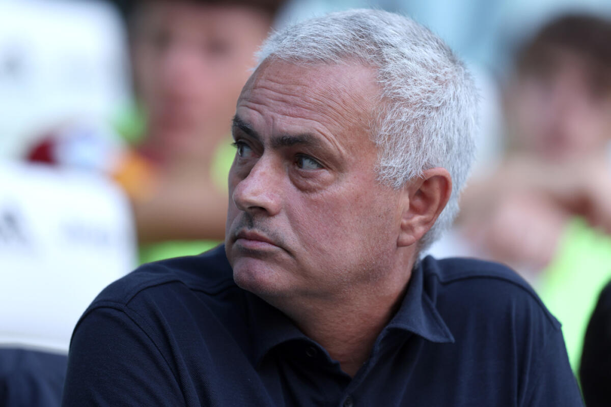 Mourinho in Turchia? Lo annuncia il candidato presidente del Fenerbahce - Jose Mourinho, head coach  of As Roma  during the Serie A match between Juventus Fc and As Roma.