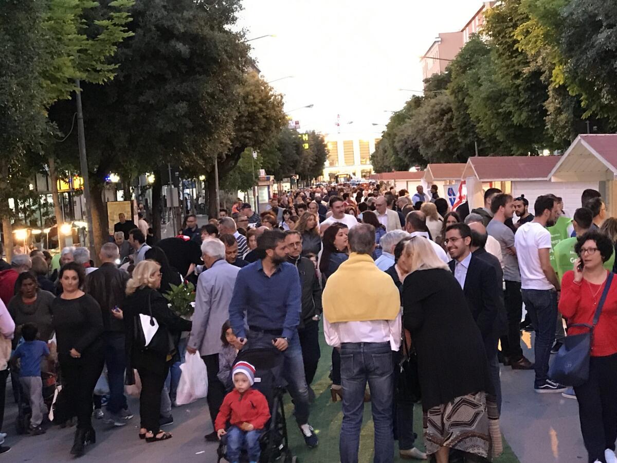 Foggia, Giornata del rifugiato: chiuso al traffico viale della Stazione - 