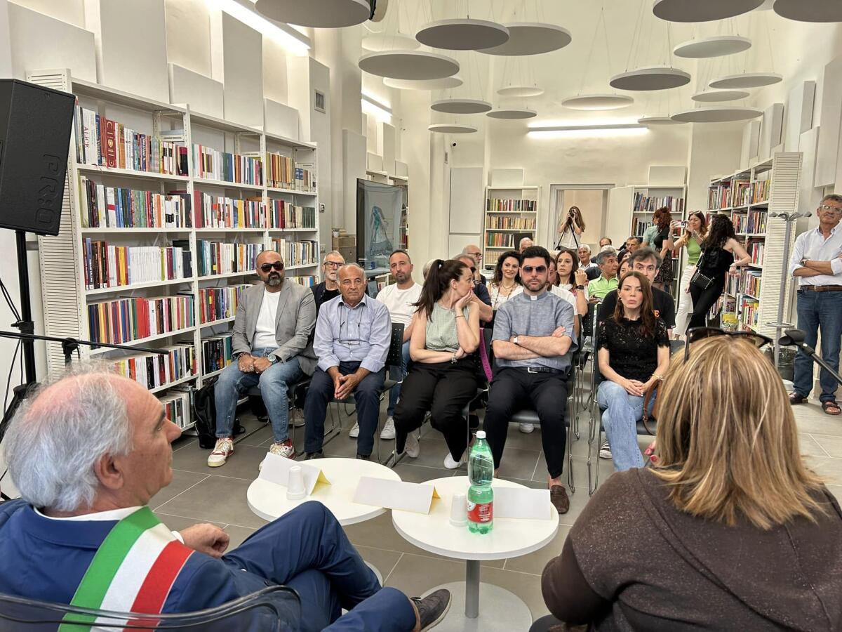 Seimila libri per la nuova Biblioteca di Orsara - 