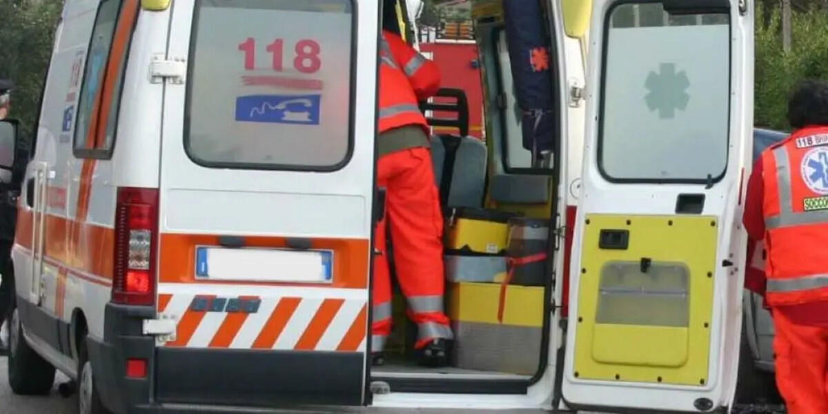 SS89, tragico scontro: morta una donna - 
