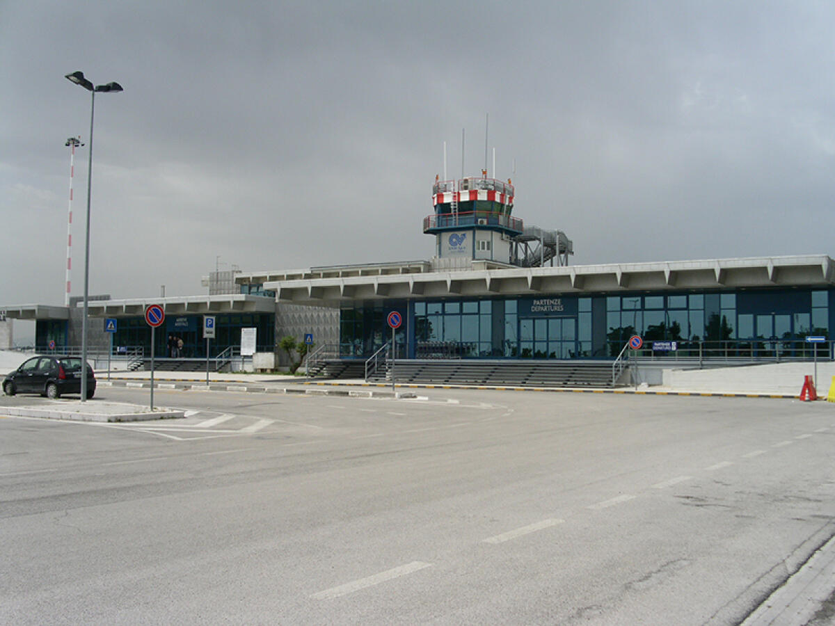 Caserma dei Vigili del Fuoco al Gino Lisa: lettera al Ministro - L'aeroporto Gino Lisa
