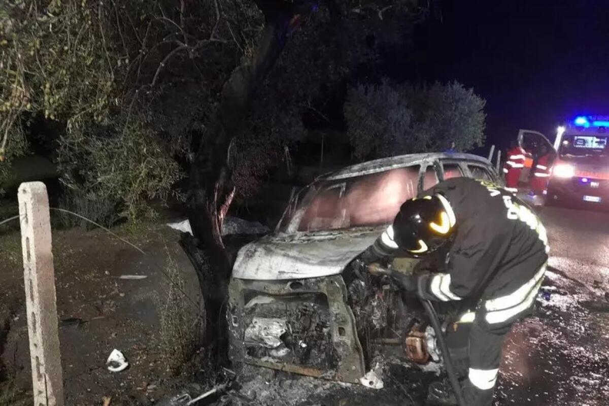 Morte di Lucia Salcone, la perizia sull'auto: velocità bassa e tracce di liquido infiammabile nell'abitacolo - 