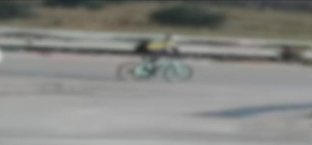 Ciclista investito e ucciso su SS17, il pirata sarebbe un medico in pensione - 