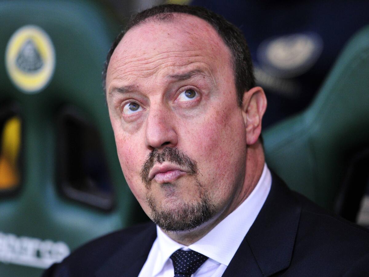 Milan, senti Benitez: "Vive di sbalzi che non fanno bene all'ambiente" - 