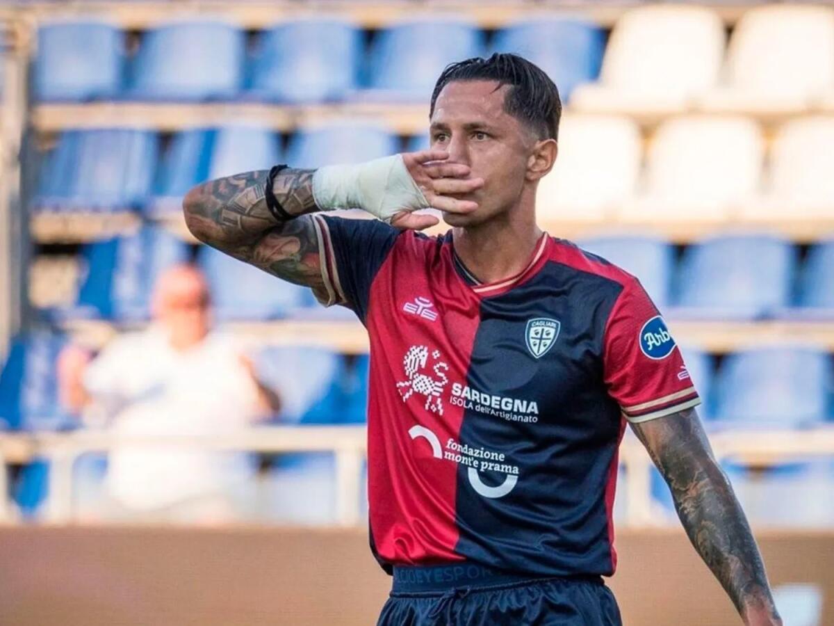 Cagliari, Lapadula saluta e va in Serie B? I dettagli - Gianluca Lapadula, attaccante del Cagliari (foto x @ErrorArbitralTR)