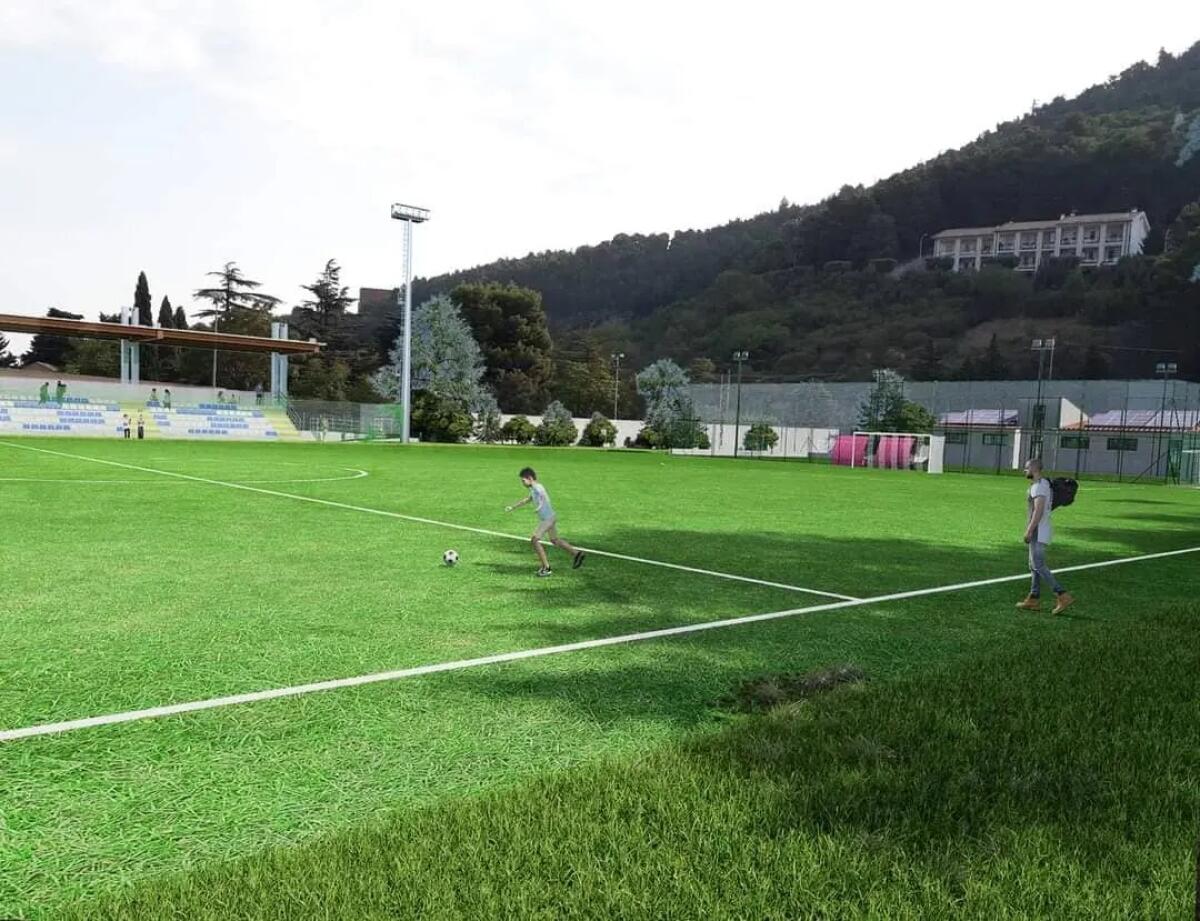 Sant’Agata di Puglia, al via i lavori di ristrutturazione del campo sportivo comunale San Carlo. Il Sindaco Pietro Bove: “Sarà un gioiello” - 