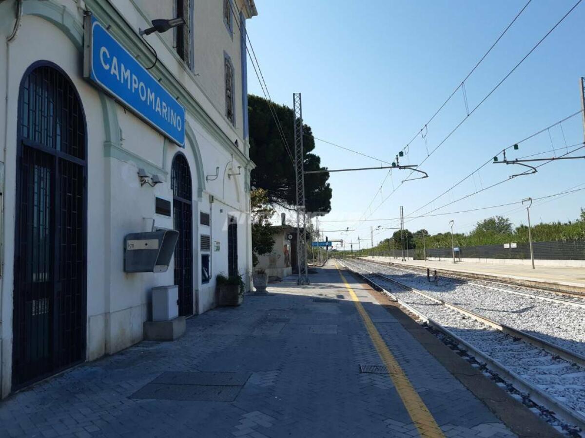 Trasporti: guasto alla linea elettrica, treni fermi tra Molise e Puglia - 