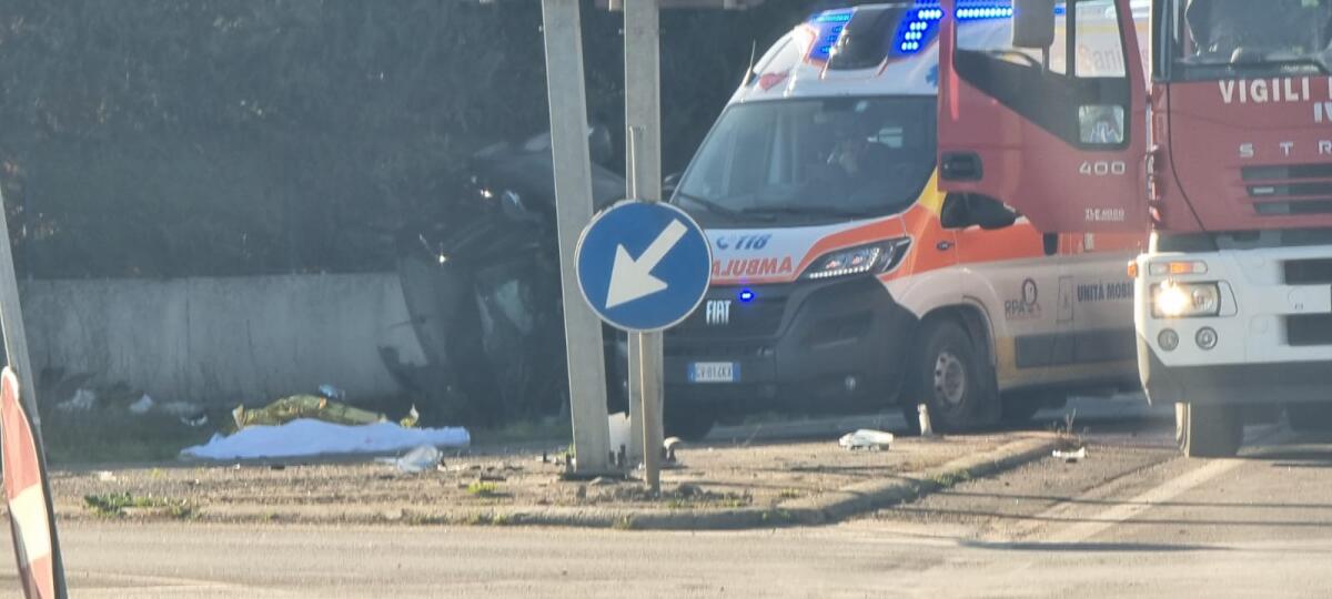 San Severo, incidente mortale sulla 272 per San Marco: deceduta una donna - 