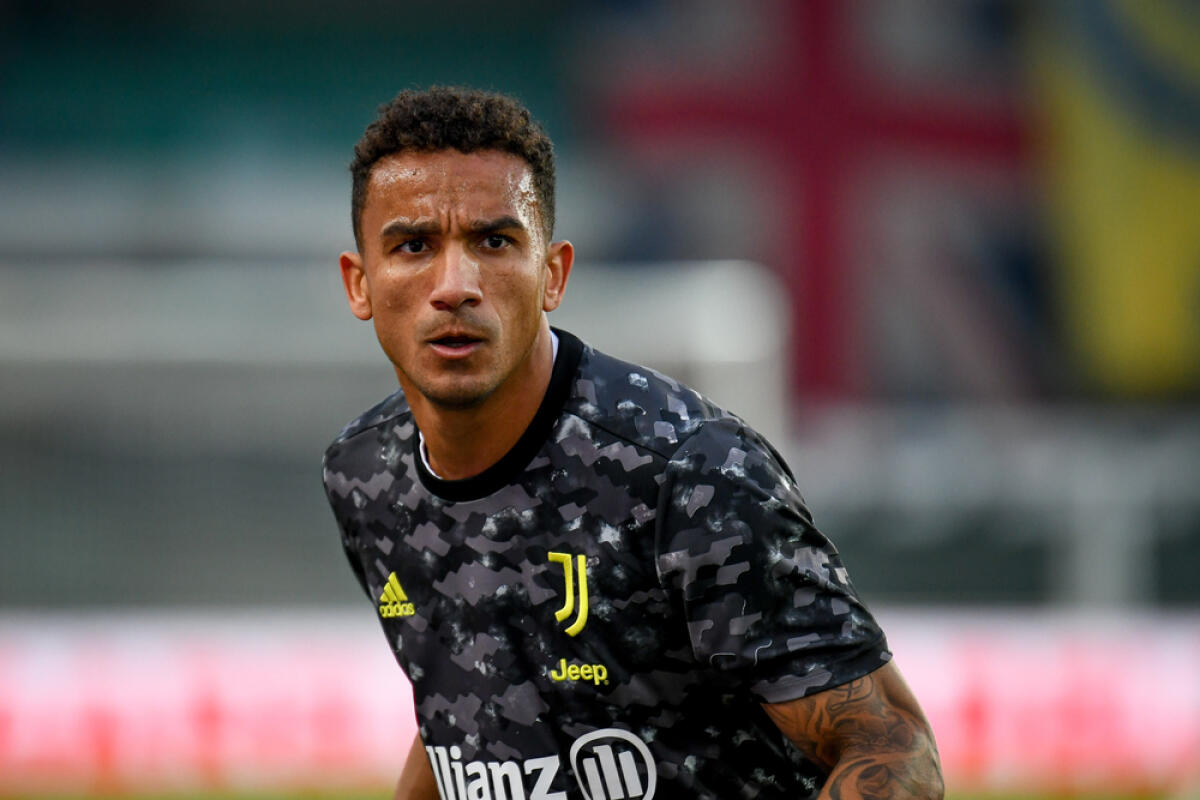 Juve, Danilo chiede la cessione gratis - Danilo (Juventus) portrait during warm up  during  italian soccer Serie A match Hellas Verona FC vs Juventus FC at the Marcantonio Bentegodi stadium in Verona, Italy, October 30, 2021 - Credit: Ettore Griffoni
