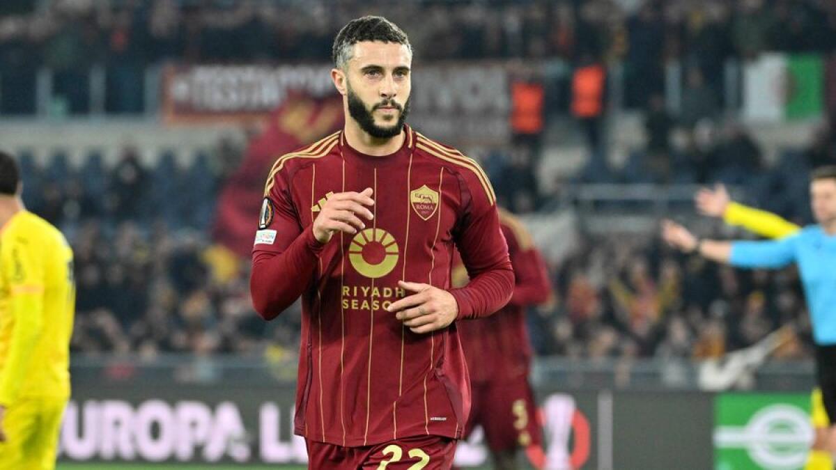 Ufficiale - Il difensore spagnolo lascia la Roma - 
