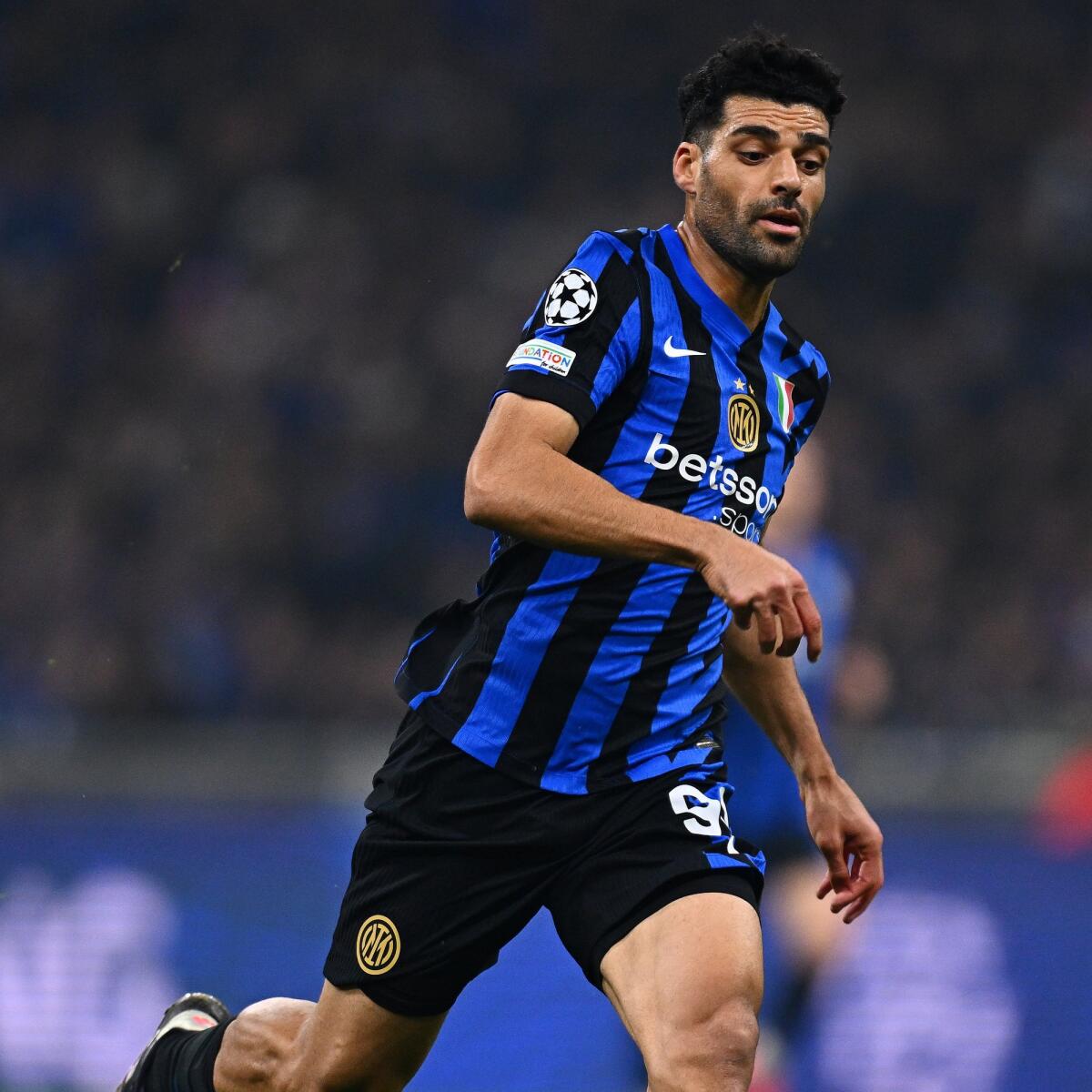 Derby d'Italia, panchina per Vlahovic. Taremi dal 1'? - 