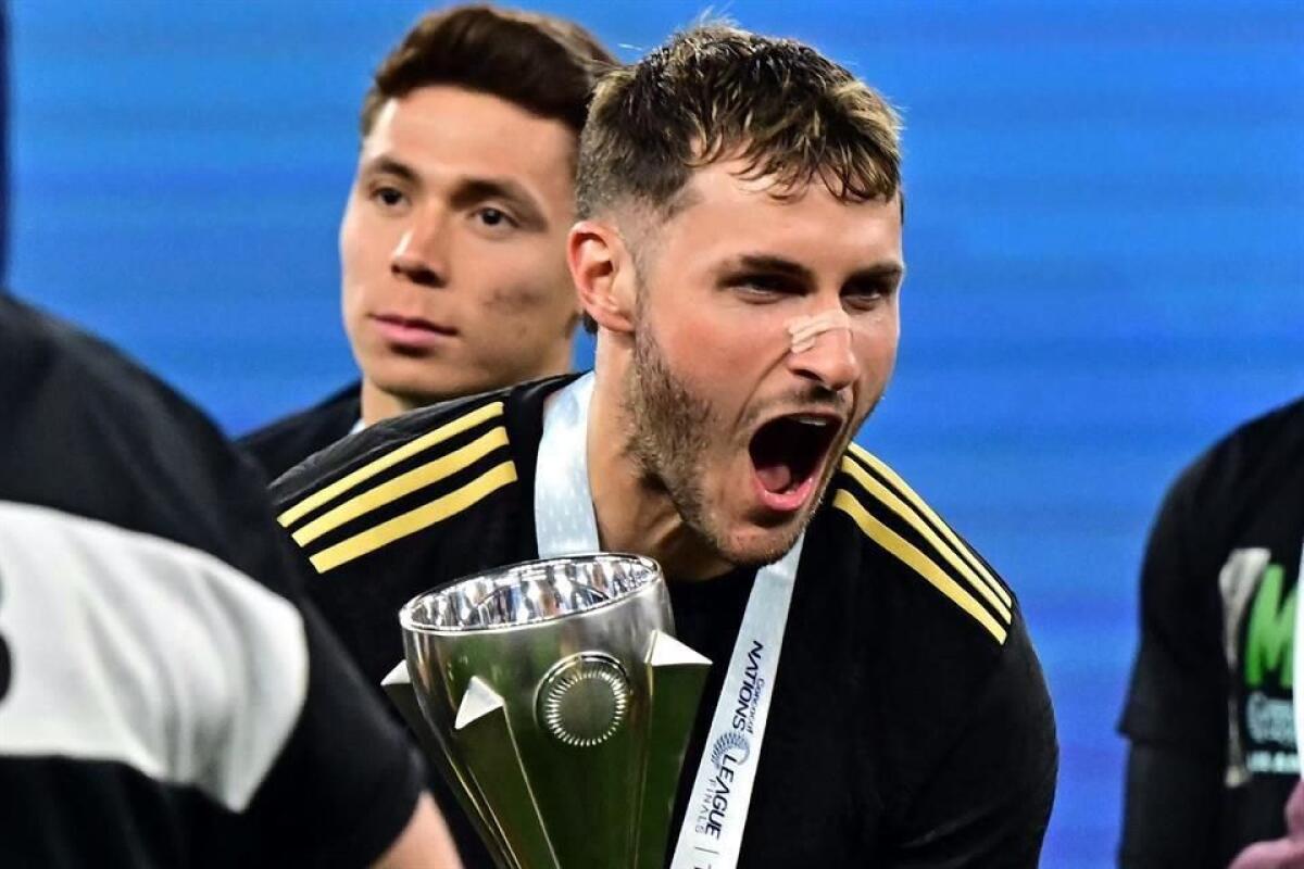 Milan, senti Gimenez: "Ansioso di giocare il derby" - 