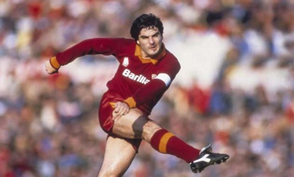 "Ago: oggi, ieri, sempre"; il ricordo della Roma per Di Bartolomei - 