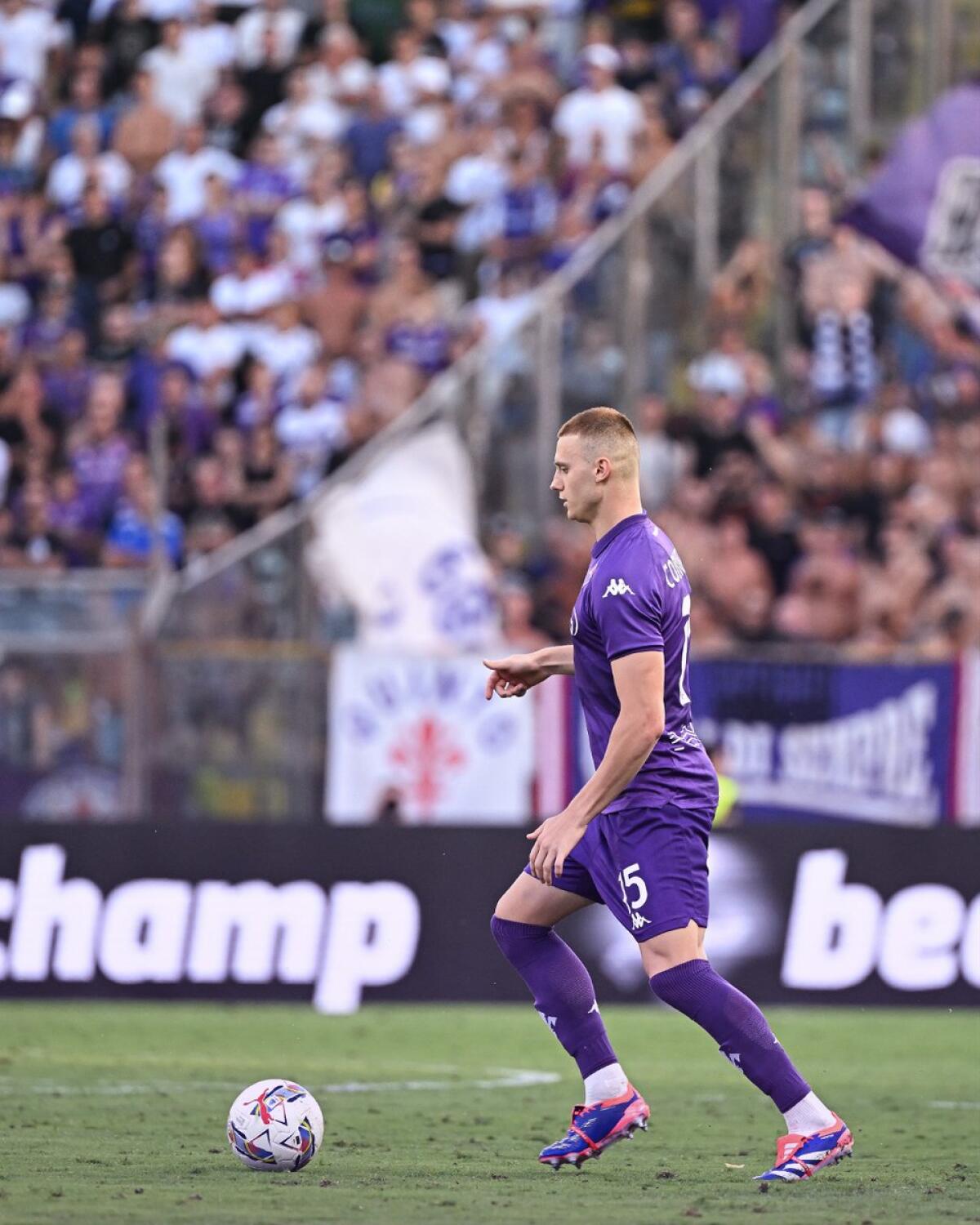 Fiorentina, futuro in Premier League per Comuzzo? - 