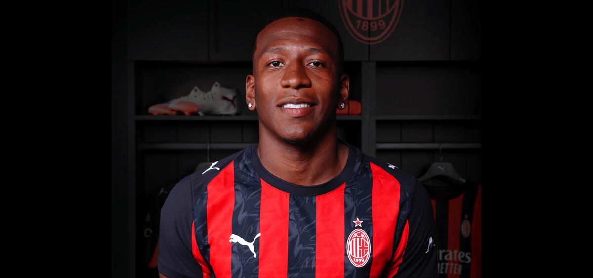UFFICIALE - Milan, ecco Estupiñan dal dal Brighton &amp; Hove Albion FC - 