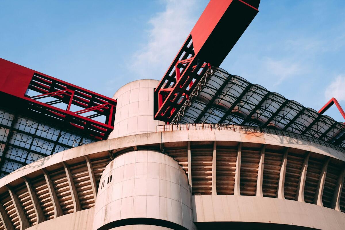 Nuovo stadio, ecco a chi si sono affidati Milan e Inter - 