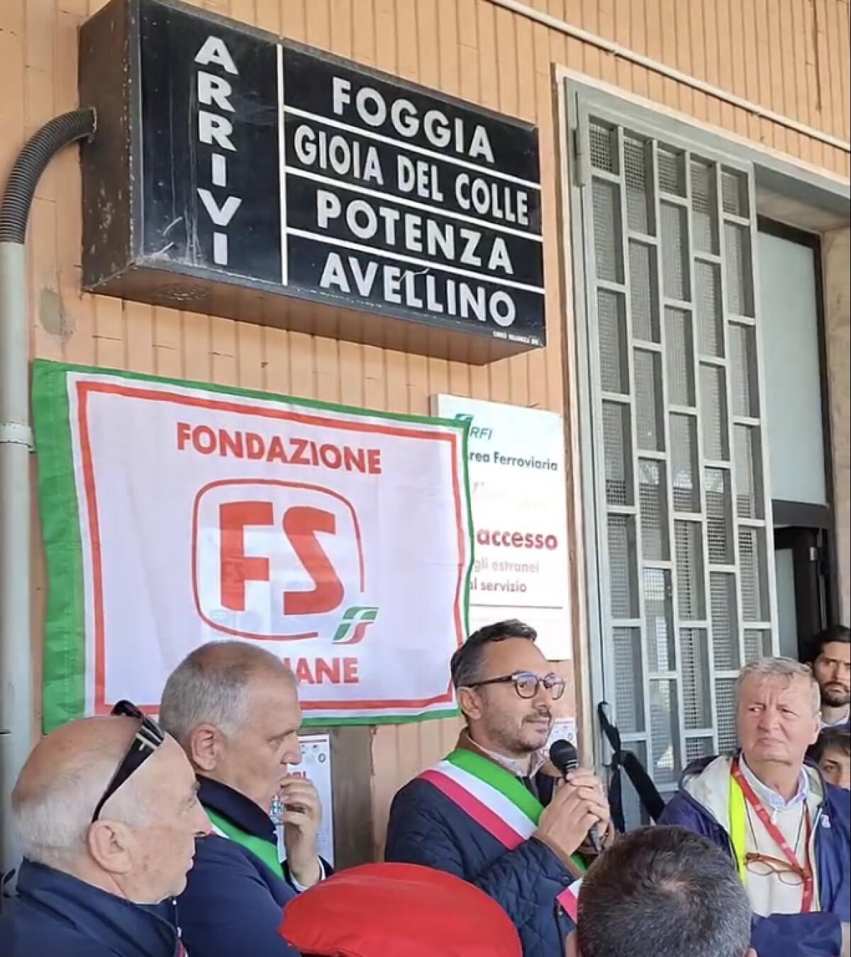 Ferrovia Avellino-Rocchetta Sant’Antonio: una storia lunga 130 anni - Screenshot