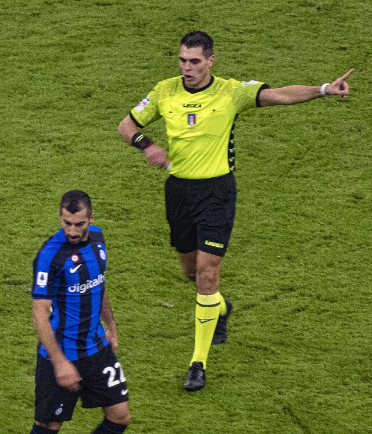 Sozza per Inter-Milan: le designazioni arbitrali - 