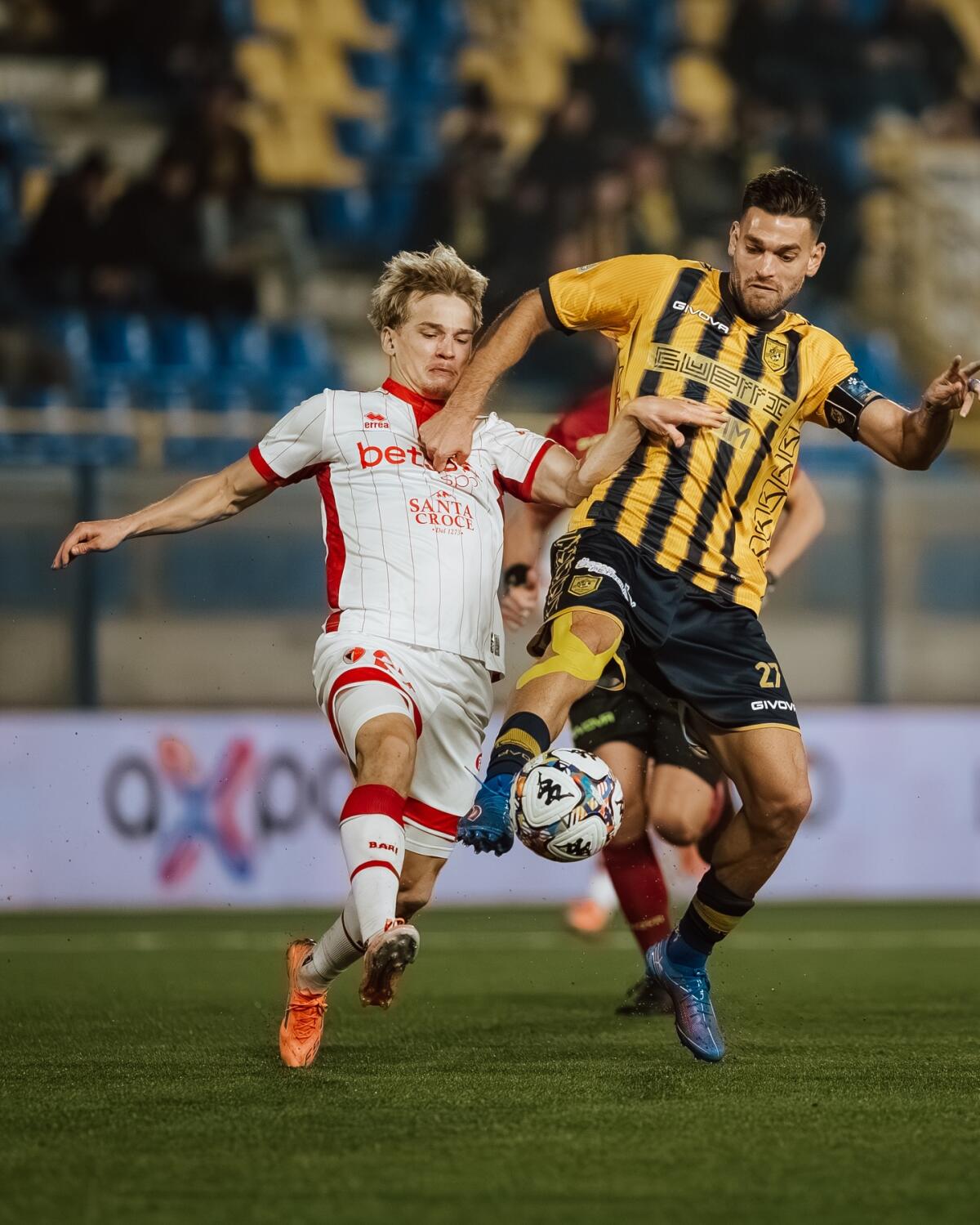 Serie B, Juve Stabia-Bari finisce a reti inviolate - 