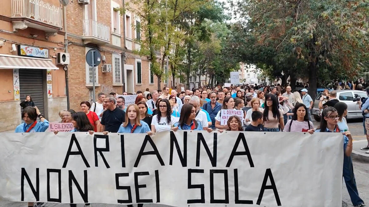 Deepfake e revenge porn, a Storie Italiane gli ultimi sviluppi sul caso della foggiana Arianna - 