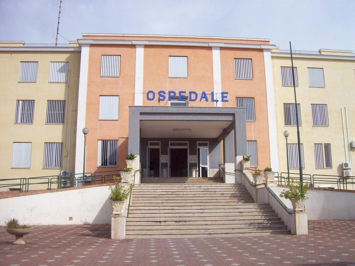 Paziente bloccato con infarto al Pronto Soccorso di Manfredonia: il vero tema è la carenza nell’organizzazione dei turni medici del 118 - 