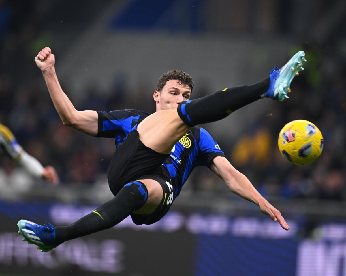 Inter, Pavard è un caso: il Marsiglia non lo riscatterà, ma anche a Milano non c'è futuro - 
