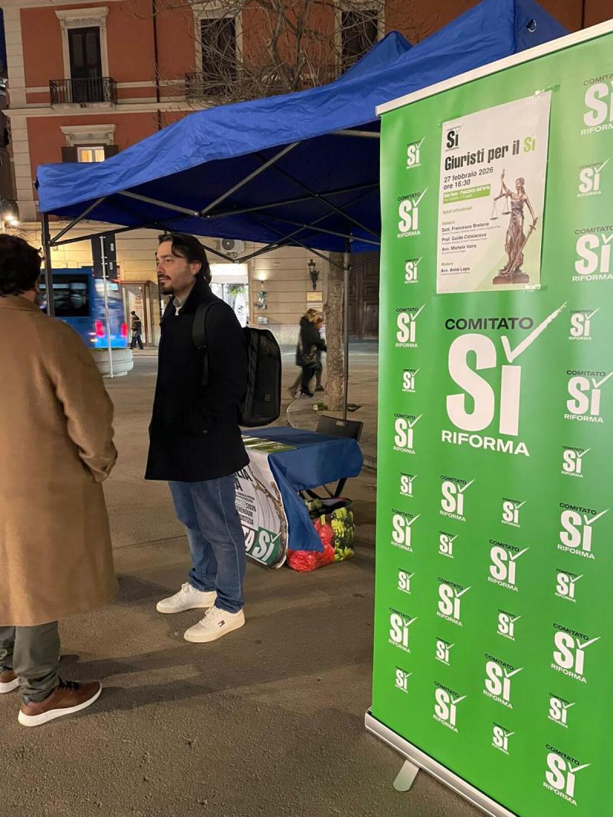 Foggia, referendum: in piazza Giordano maratona oratoria per il SI - 