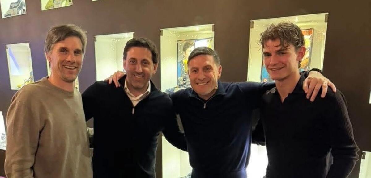 Nico Paz a cena con Zanetti e Milito. E torna l'ipotesi Inter - 