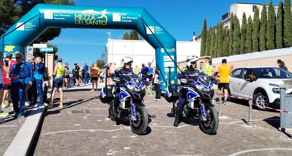 Dalla corsa di Peter Pan ai 21 km dal Santuario. San Giovanni Rotondo: successo per la Mezza del Santo