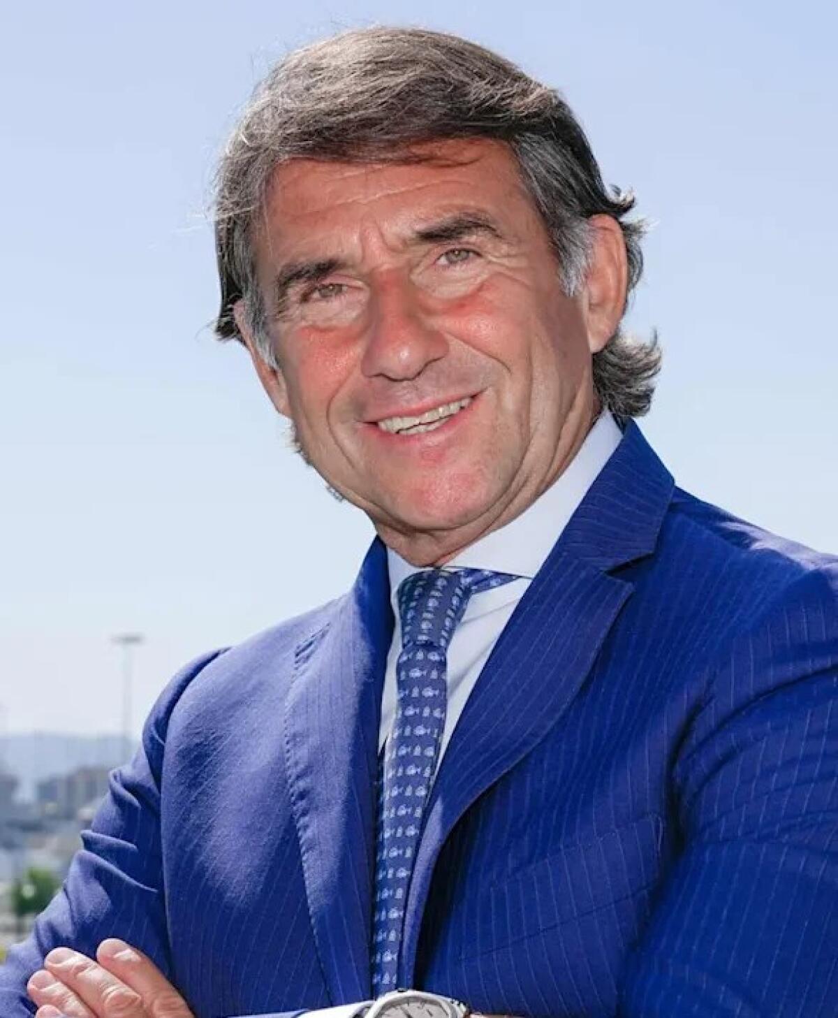 Calciomercato Juventus, Carnevali detta la linea: tutta la verità su Kessié, Brahim Diaz, Vlahovic e Dibu Martinez - 