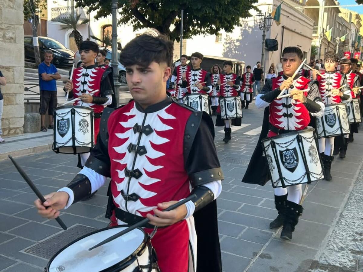Folla e grande partecipazione a Pietramontecorvino per la trentanovesima edizione di "Suoni, Sapori e Colori di Terravecchia" - 